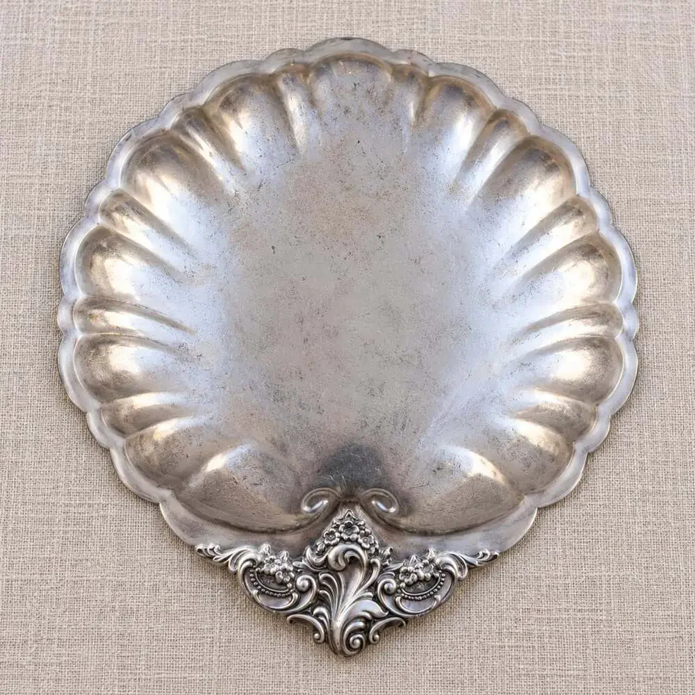 Wallace Baroque Silverplate Sea Shell Footed Candy Dish 278